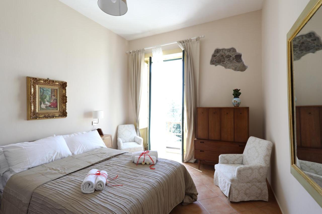 Greek Theater - Sea View Apartment Taormina Eksteriør bilde